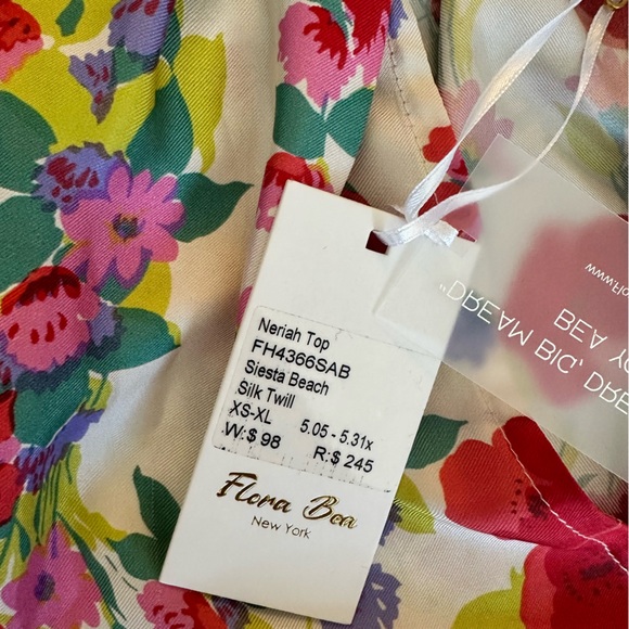 NWT Flora Bea Floral Spring Top - Picture 4 of 5